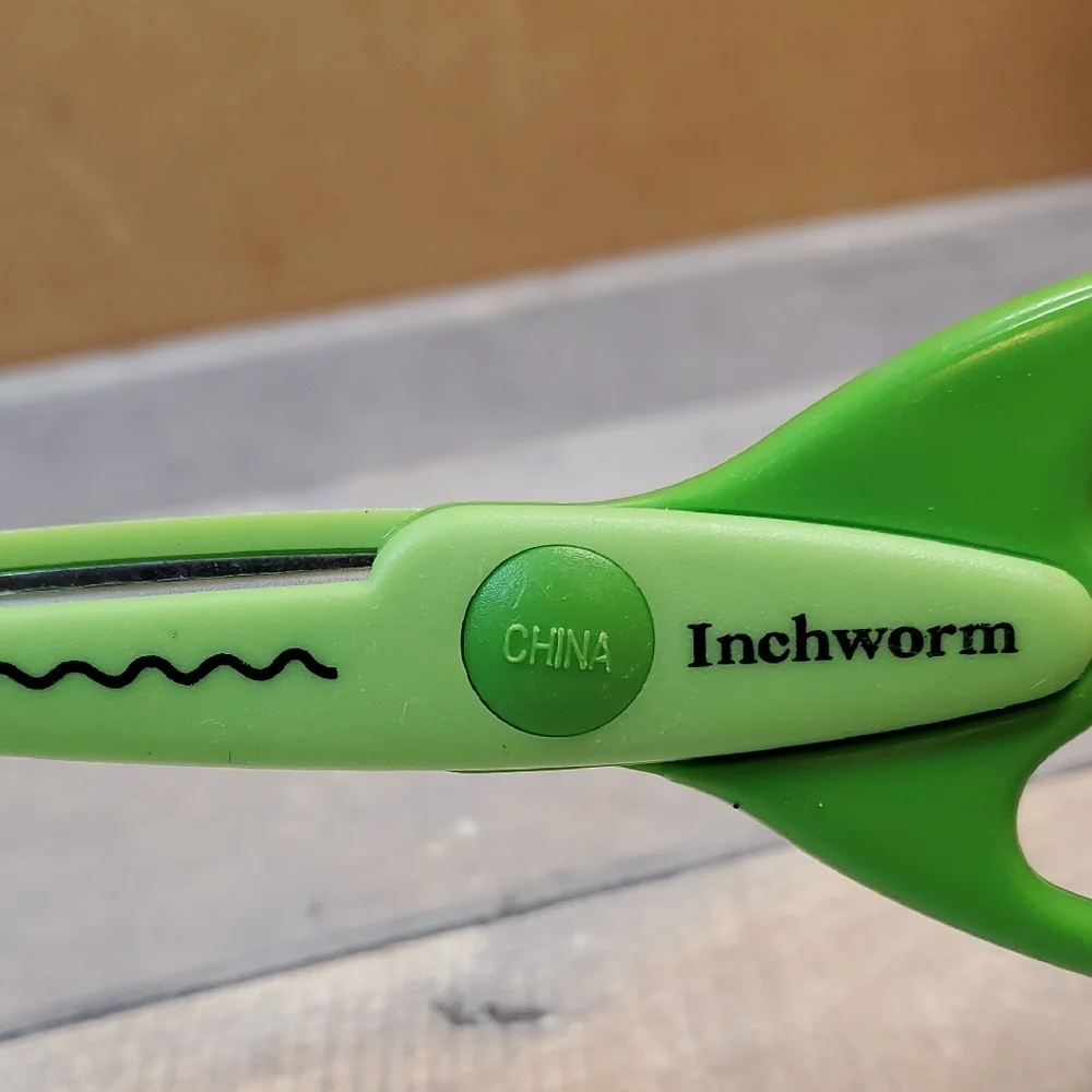 Inchworm Decorative Craft Scissors - Bright Green